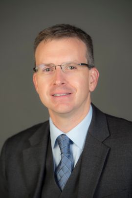 Dr. Erik Herron